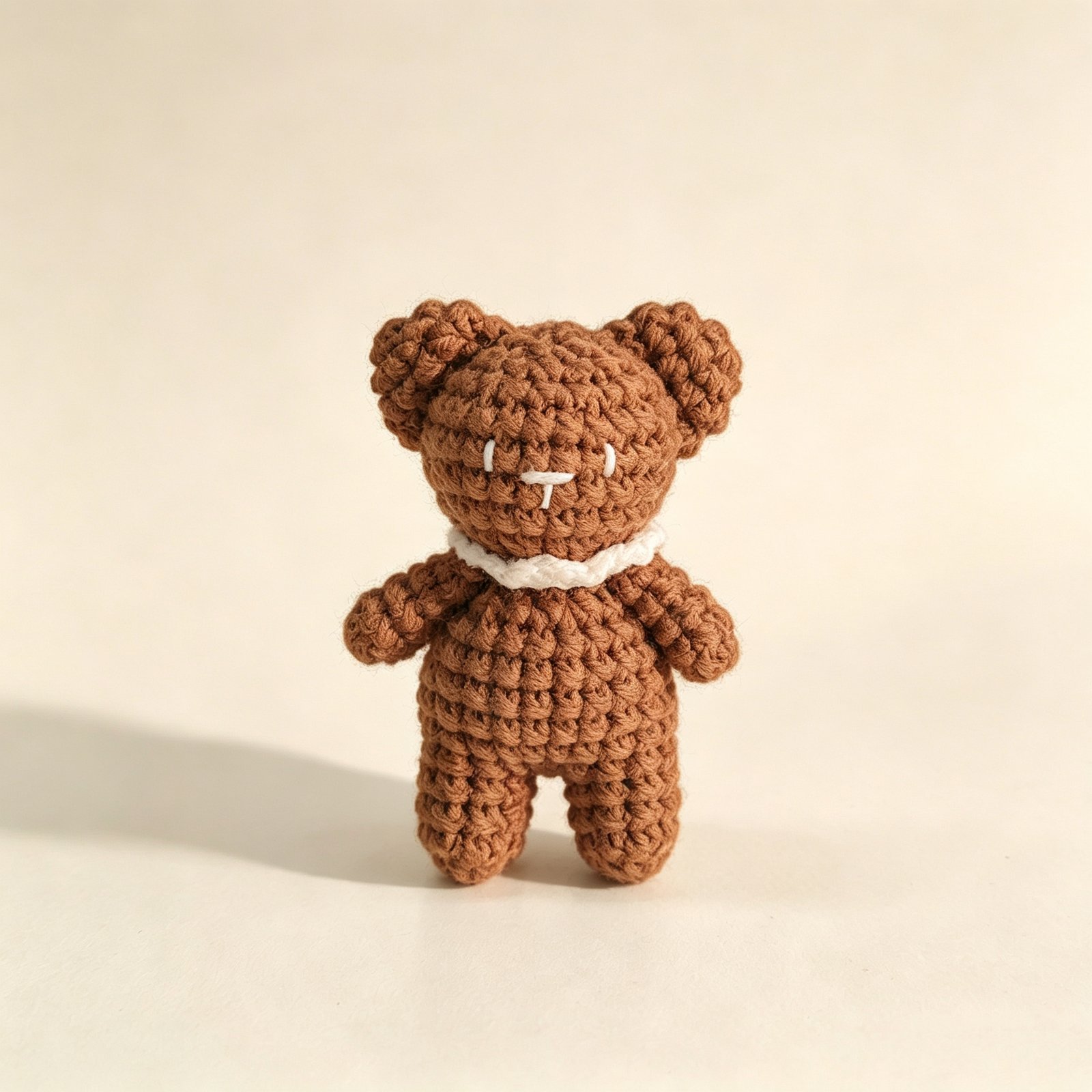 ELA BOUTIQUE |CROCHET MINI BROWN BEAR DOLL