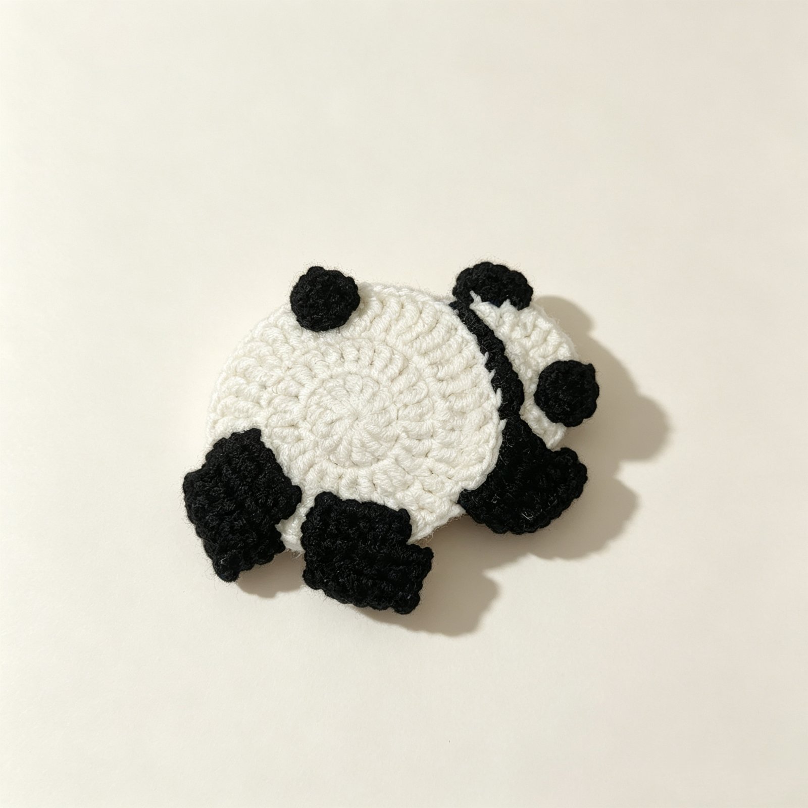 ELA BOUTIQUE |CROCHET PANDA HAIR CLIP