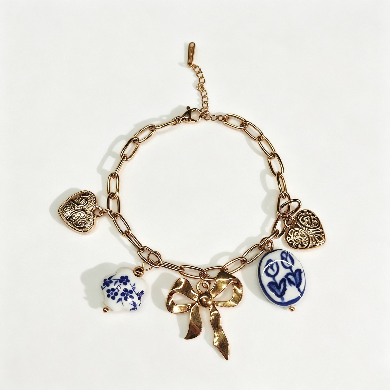 ELA BOUTIQUE| PORCELAIN BOW CHARM BRACELET